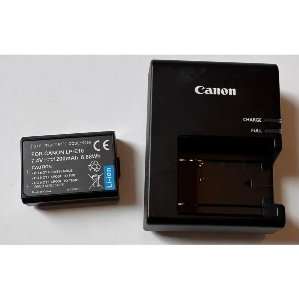 Canon LC-E10 Camera Battery Charger w/7.4V Battery Tested/Works